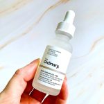 سرم ضدلک آلفا آربوتین 2% + هیالورونیک اسید اوردینری 30ml - Image 2